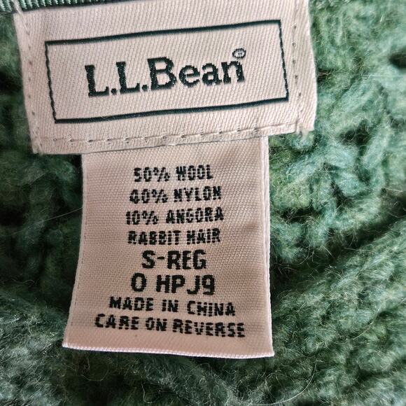 LL Bean Wool and Angora Blend Chunky Knit Sweater Size Small - Picture 3 of 3